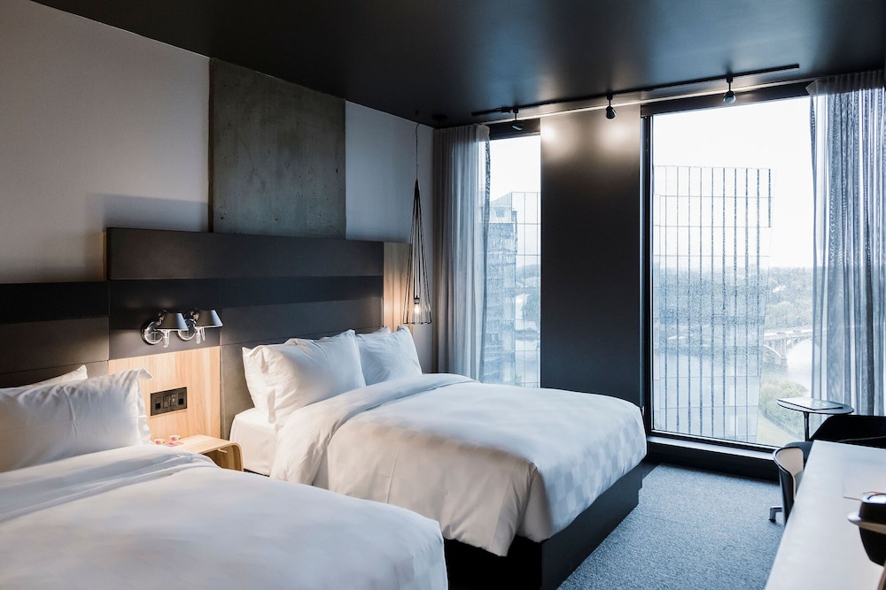 Room, 2 Queen Beds