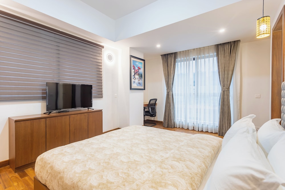 Deluxe Suite - Photo 2