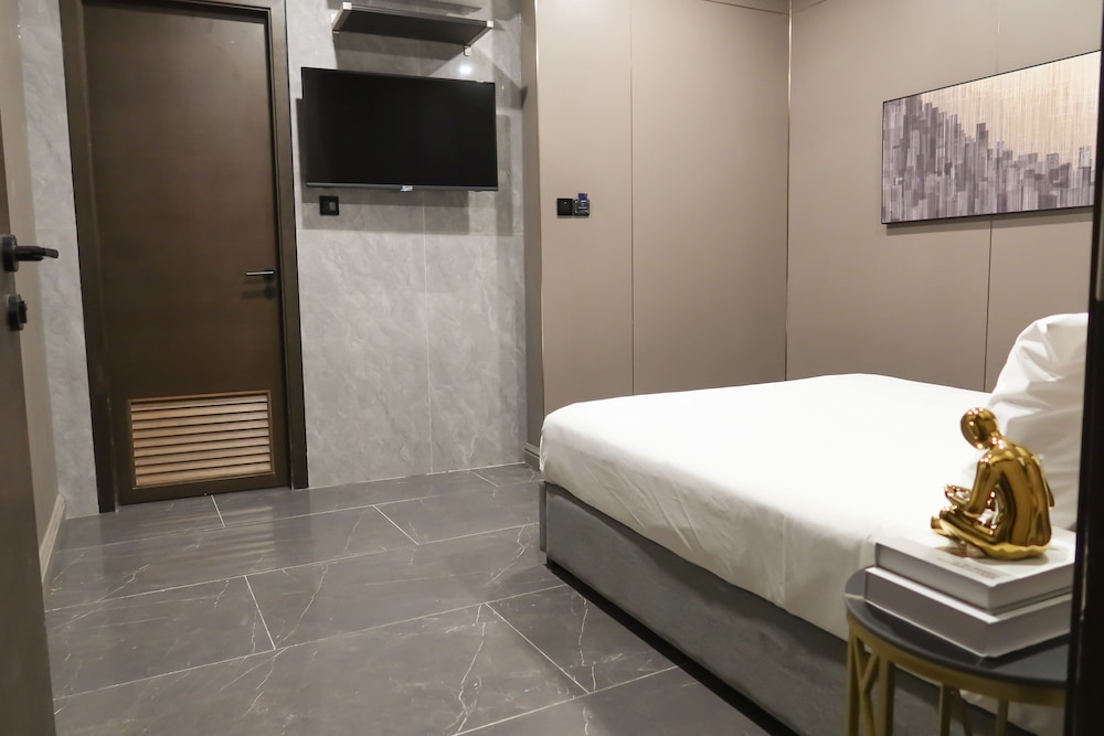 Basic Double Room photo 3