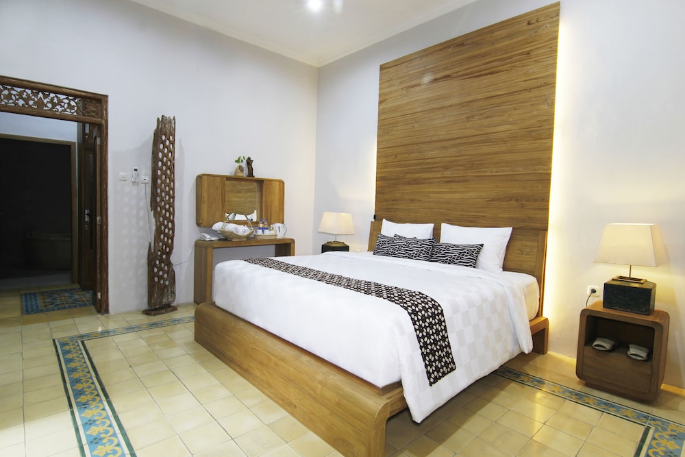 Deluxe Suite