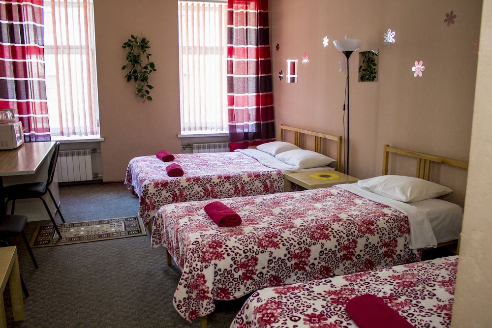 Economy Triple Room, Shared Bathroom
