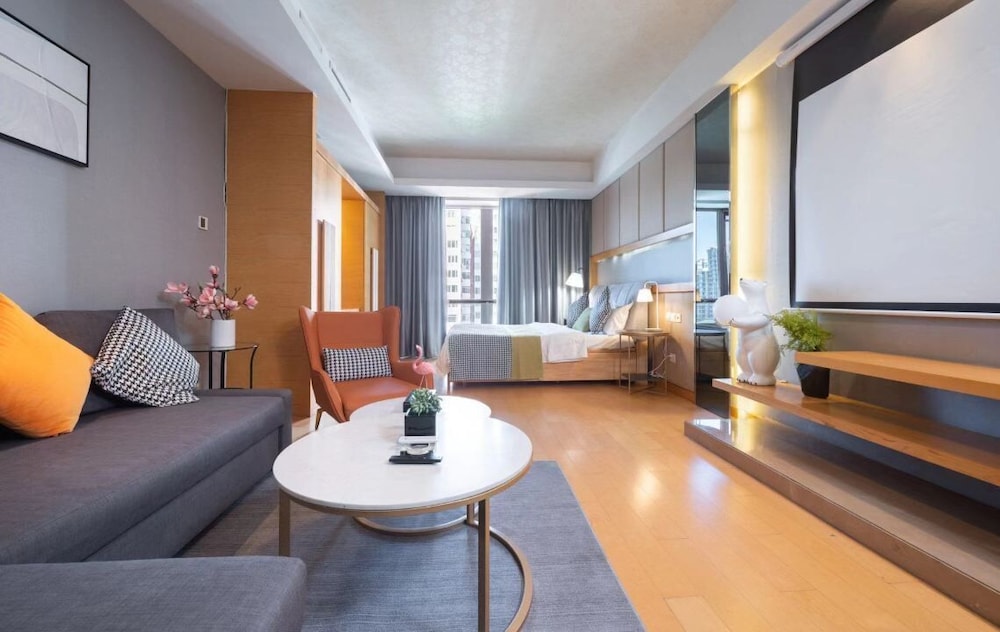 Deluxe Room with Garden View