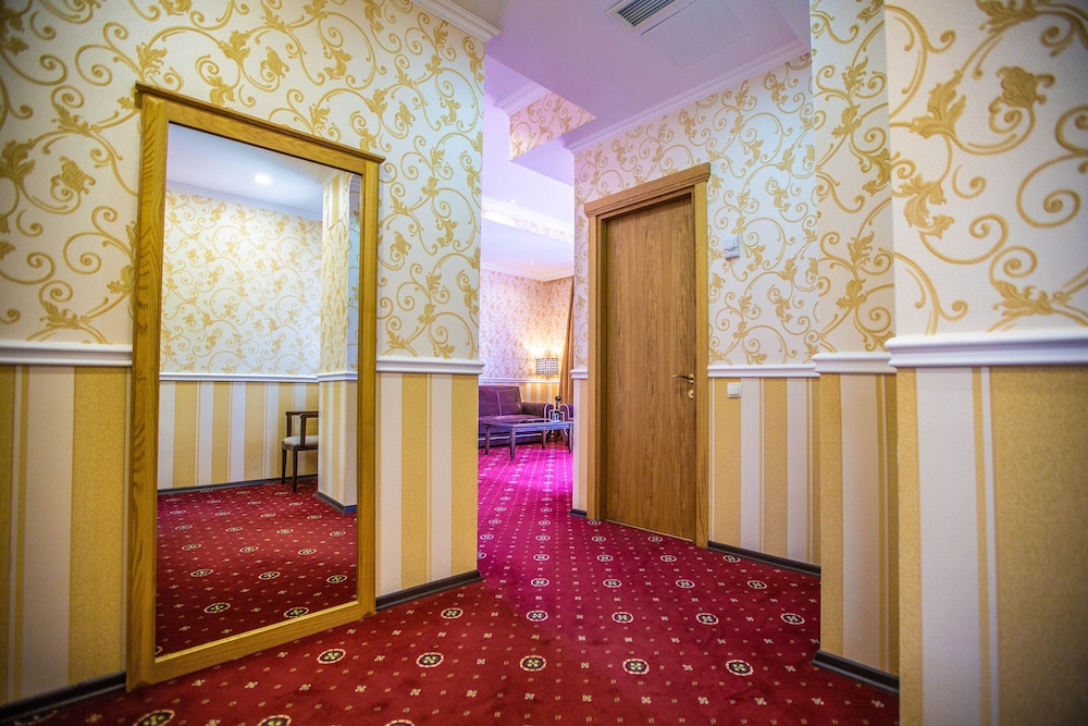 Superior Apartment photo 2