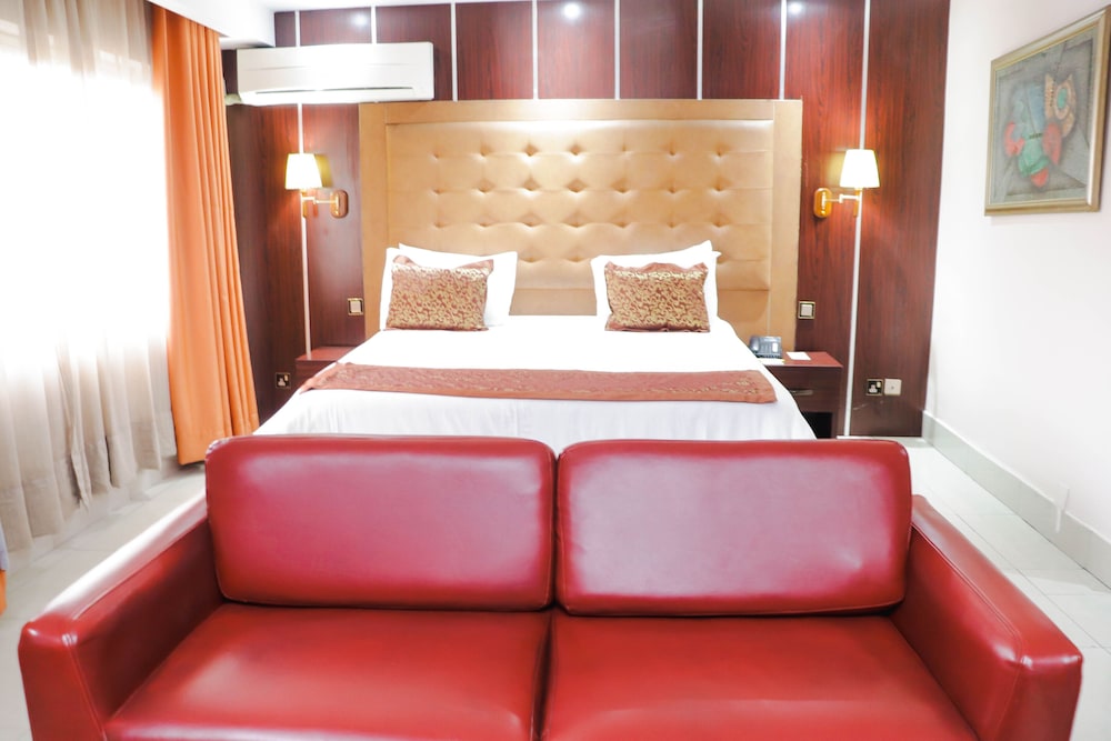 Executive Suite photo 1