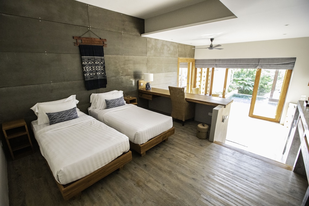 Family Villa, 2 Bedrooms, Private Pool, Garden View photo 2
