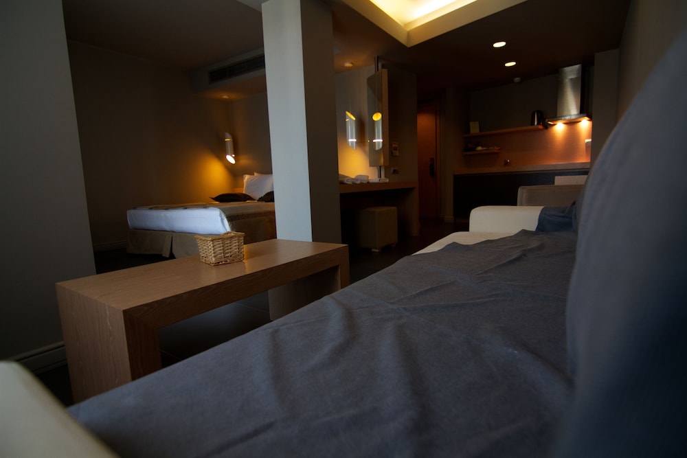 Deluxe Double Room - Photo 3