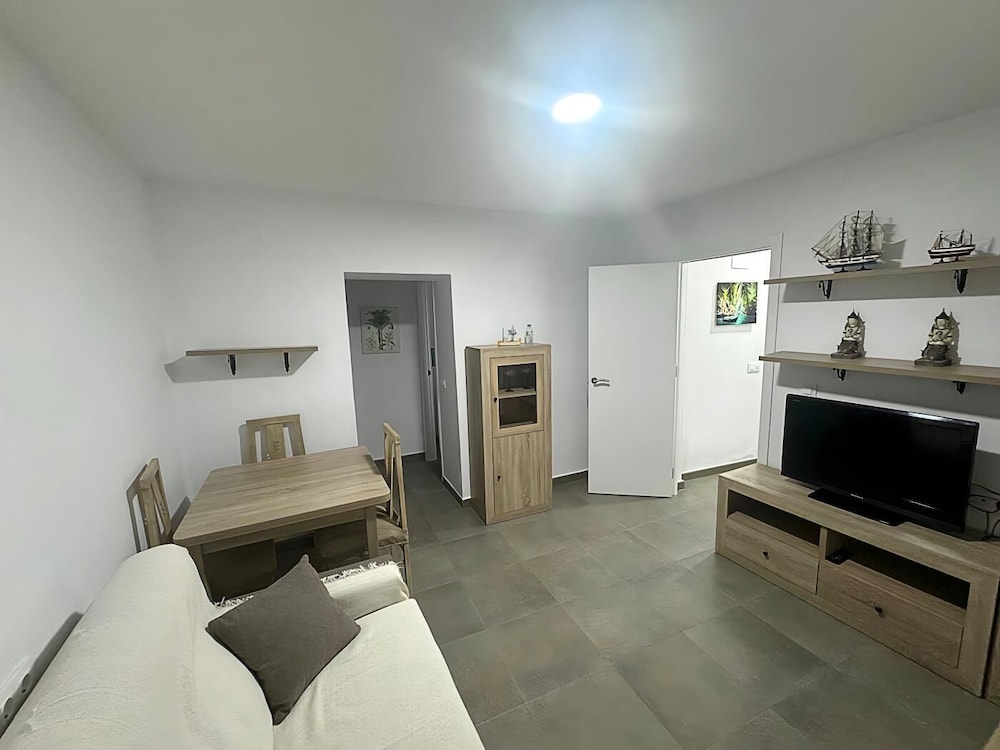 Deluxe Apartment, Beachside