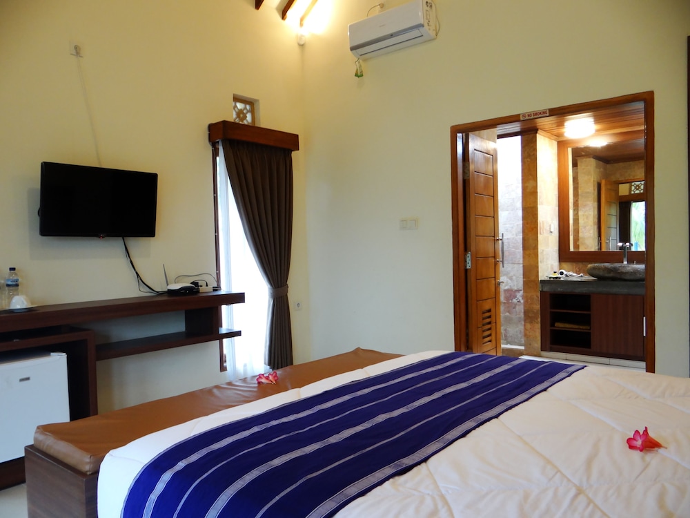 Panoramic Bungalow, 1 King Bed, Mountain View, Mountainside photo 3