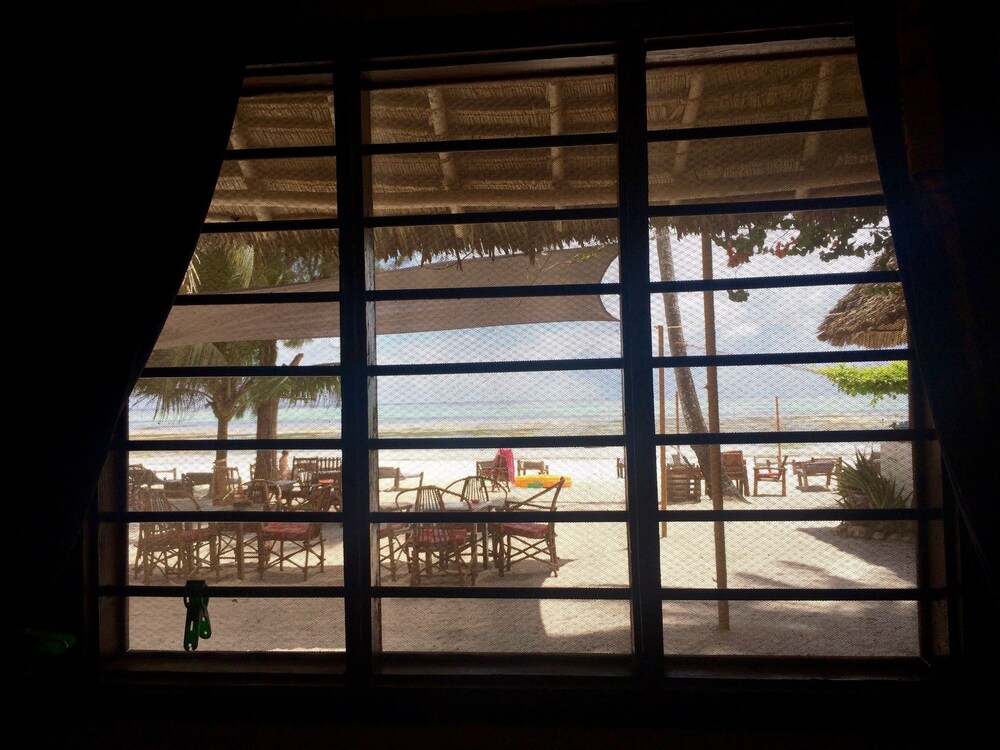 Economy Double Room, 1 Queen Bed, Partial Sea View
