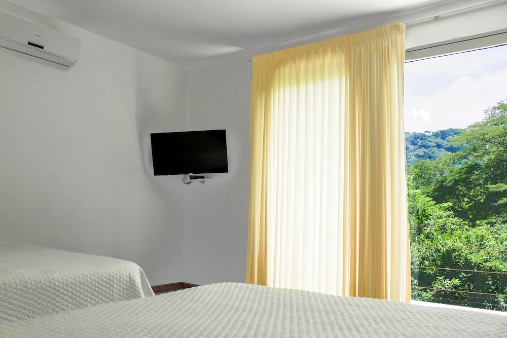 Double Room with Garden View photo 3