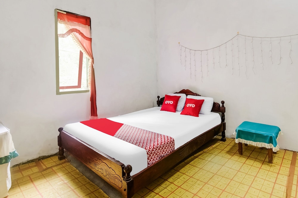 Double Room - Photo 7