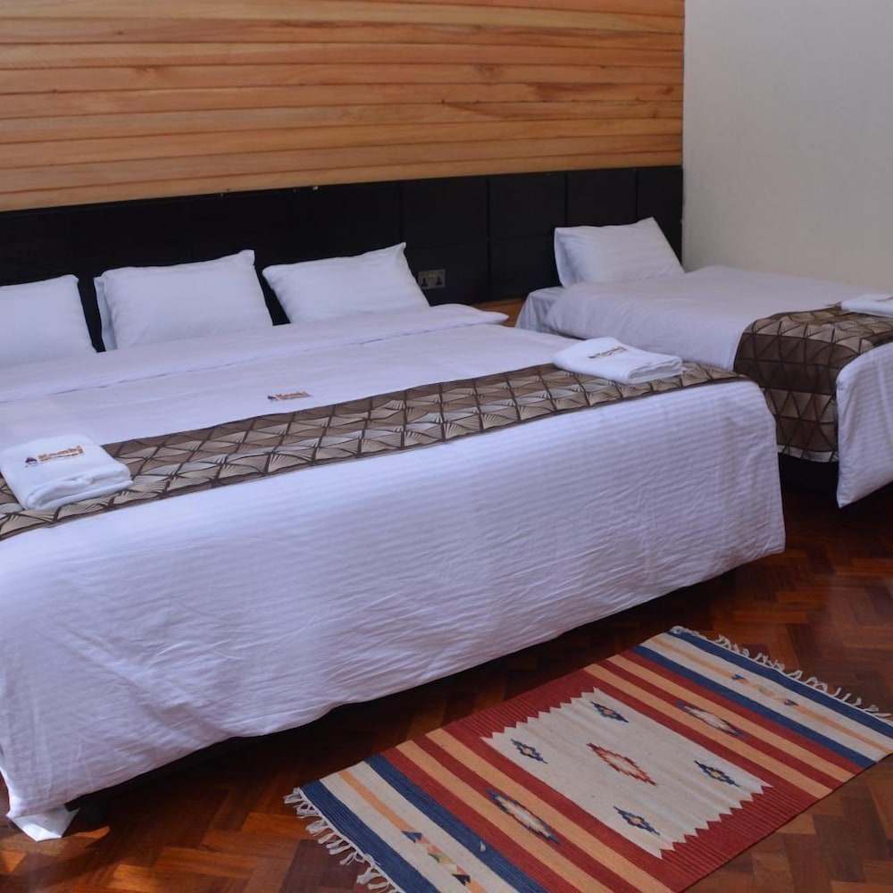 Comfort Triple Room, Accessible, Mountain View photo 1