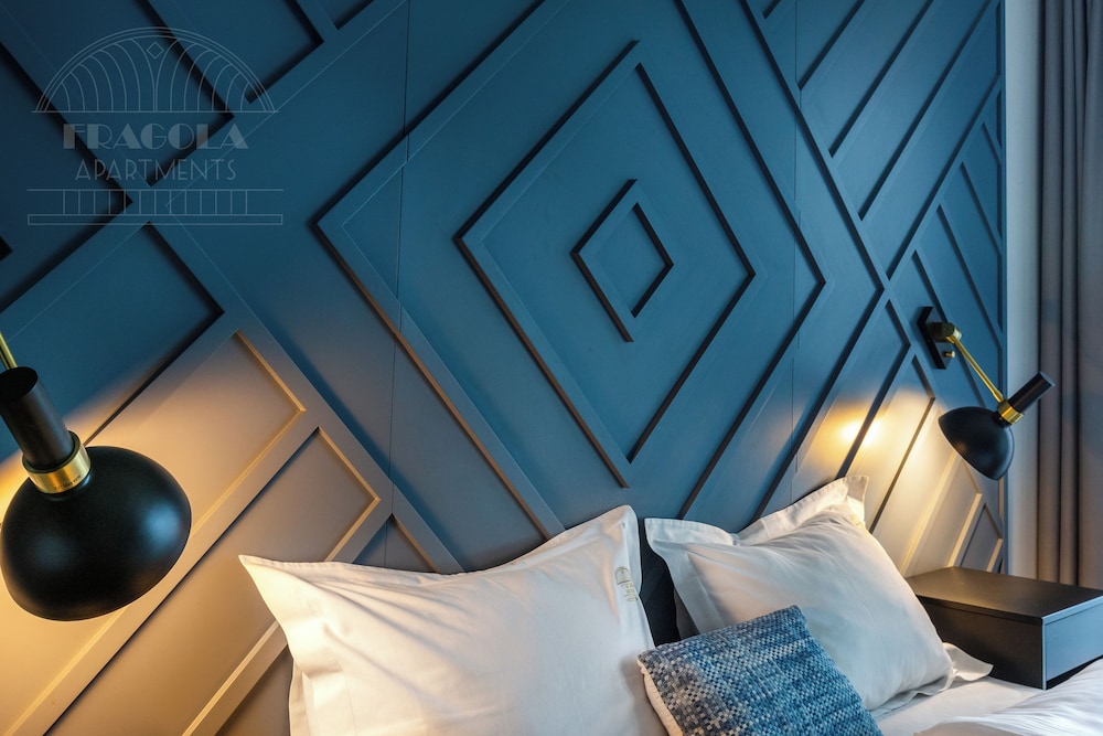 Deluxe Studio, 1 Queen Bed, Non Smoking, Balcony photo 3