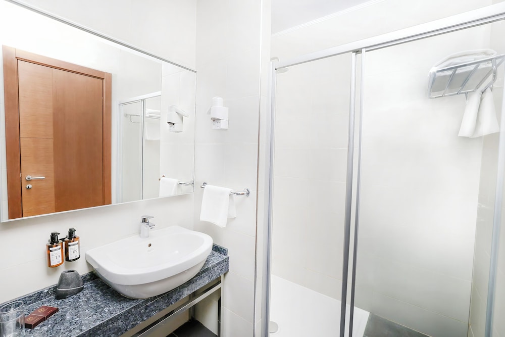 Junior Suite, 1 Bedroom, Pool View photo 3