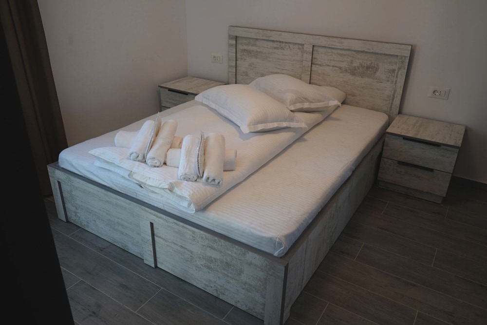 Classic Double Room, Balcony, Mountain View photo 1