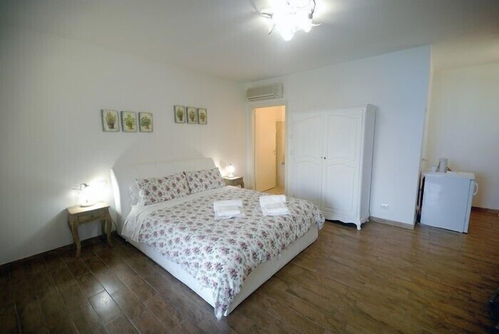Superior Triple Room photo 1