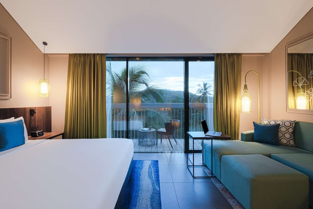 Room, 1 King Bed, Balcony