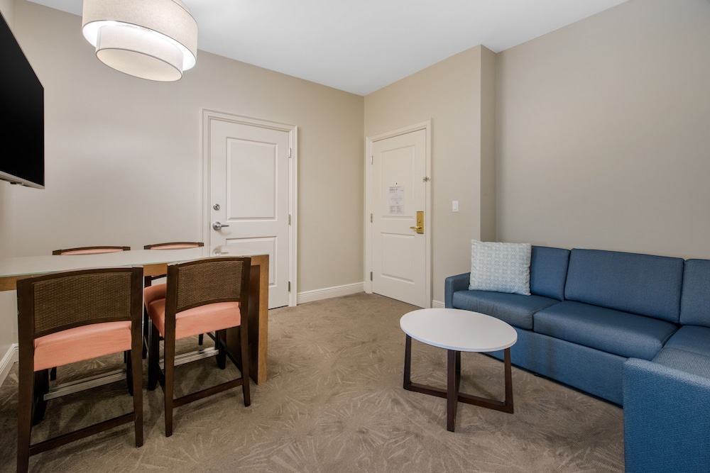Studio Suite (Sunset Lodge) thumbnail 5