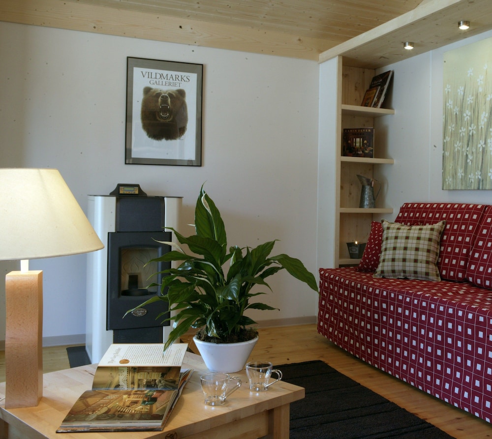 Chalet (Powell) photo 1