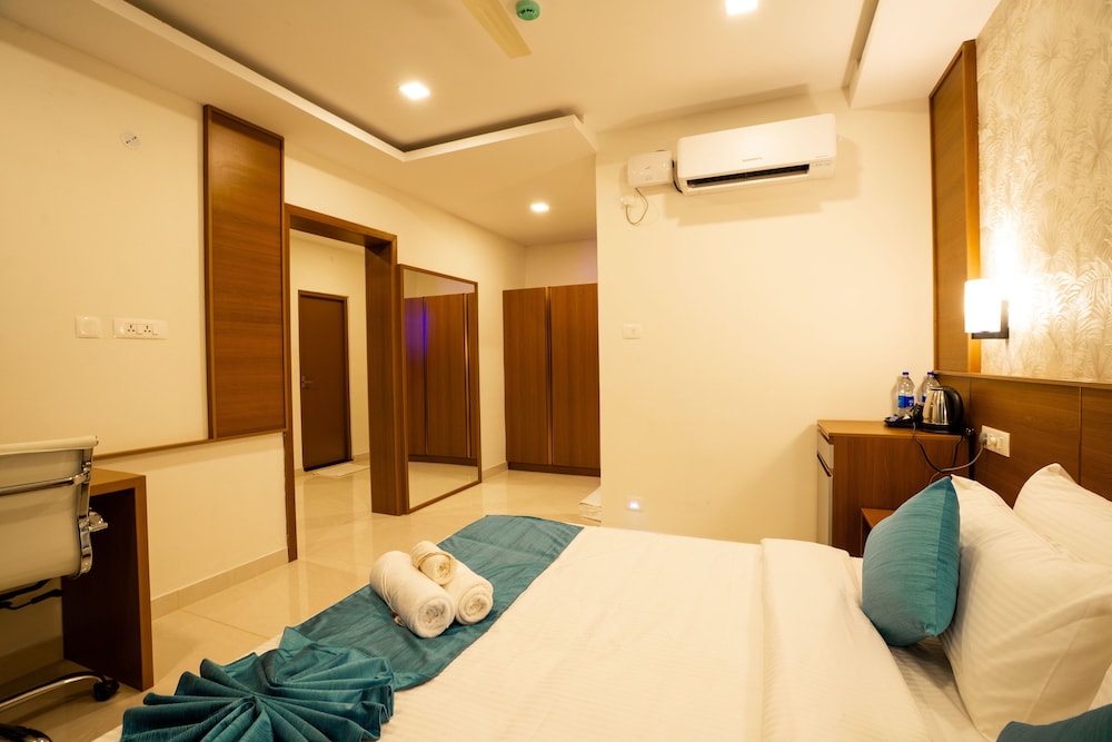 Royal Double Room