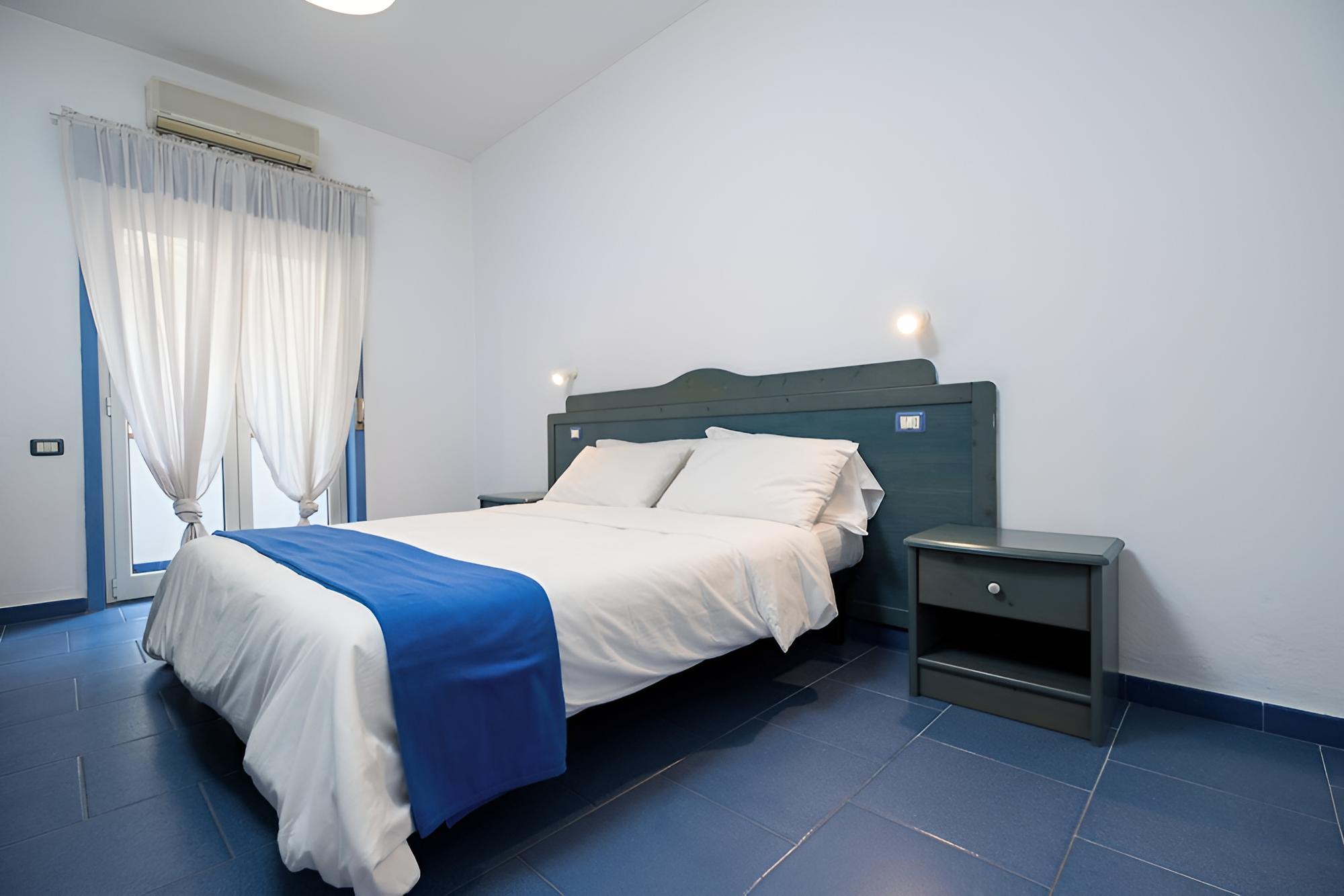 Superior two-room Apartment - Photo 1