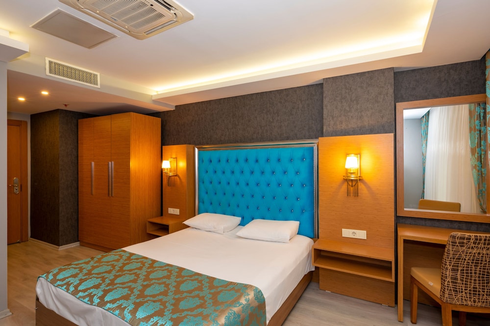 Deluxe Single Room