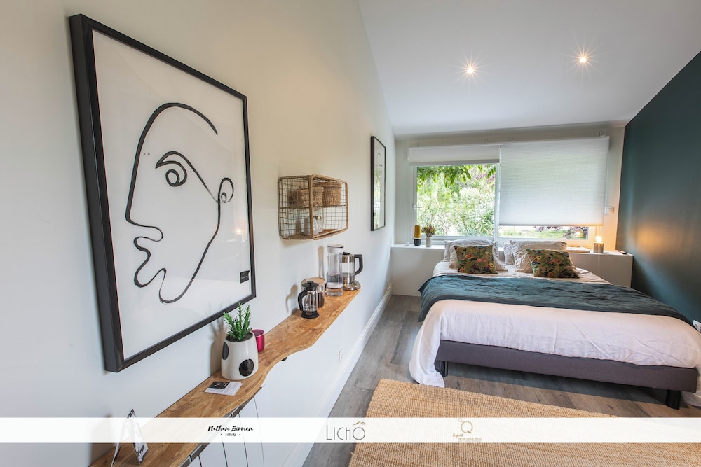 Deluxe Double Room, 1 Queen Bed (K) photo 1