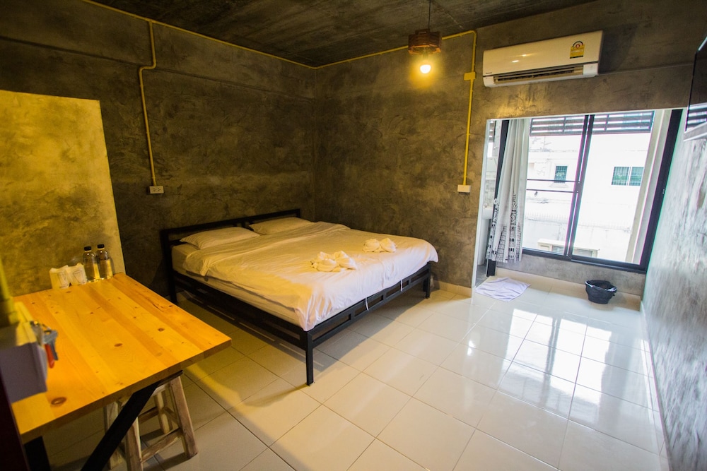 Standard Double Room - Photo 6