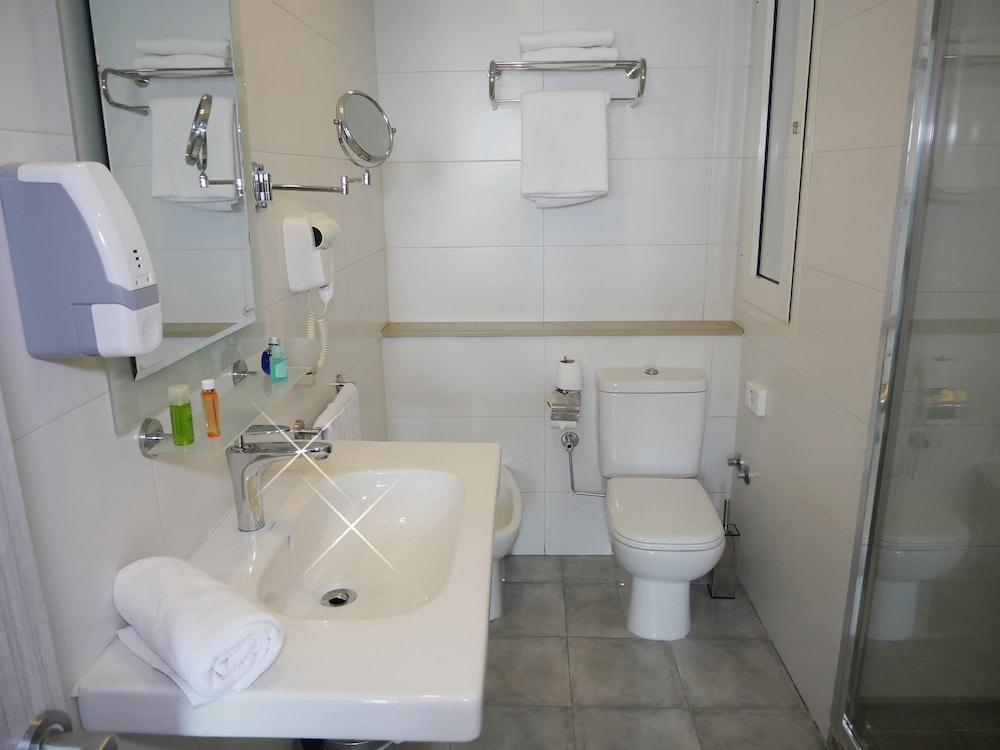 Panoramic Double Room, Smoking - Photo 5