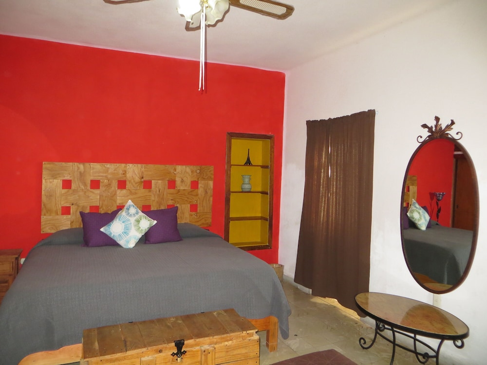 Family Room photo 2