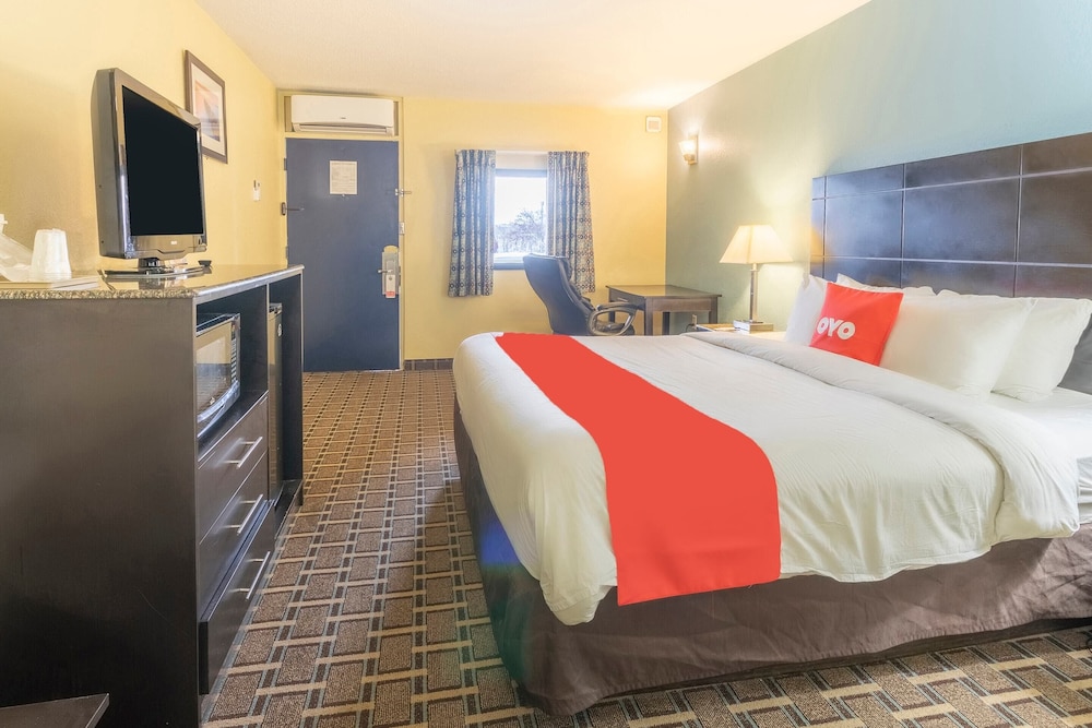Room, 1 King Bed, Accessible