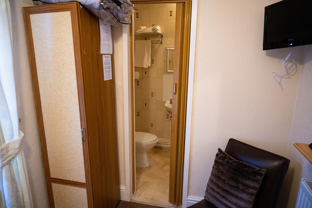 Standard Double Room Single Use (Room 6) photo 2
