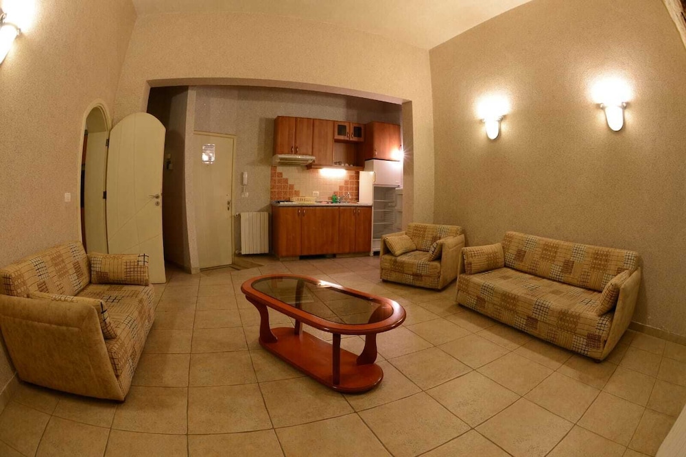 Deluxe Chalet photo 3