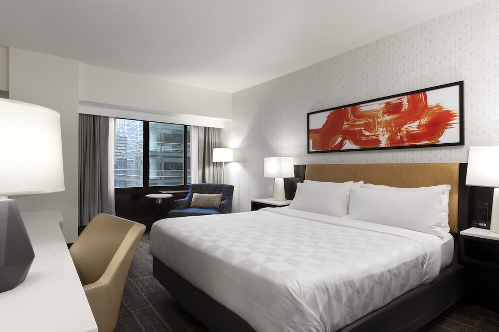 Standard Room, 1 King Bed, City View