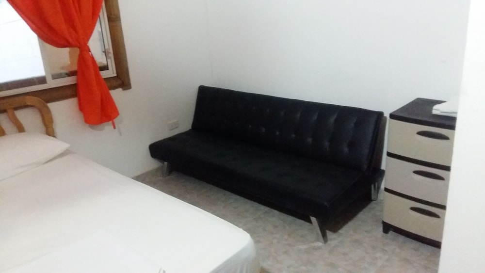 Basic Apartment, 1 Double Bed With Sofa Bed, Shared Bathroom photo 3