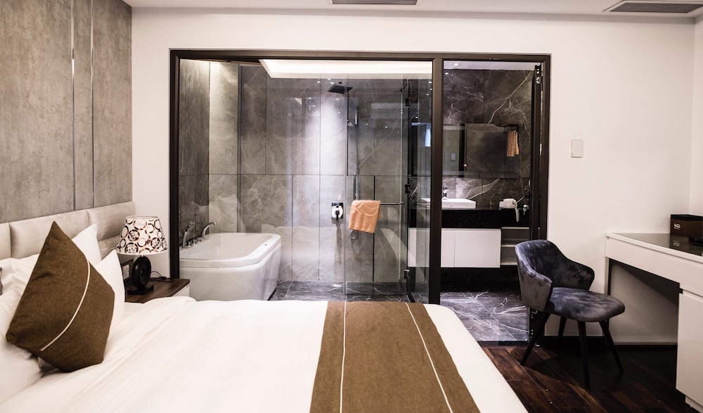 Junior Suite - Photo 2