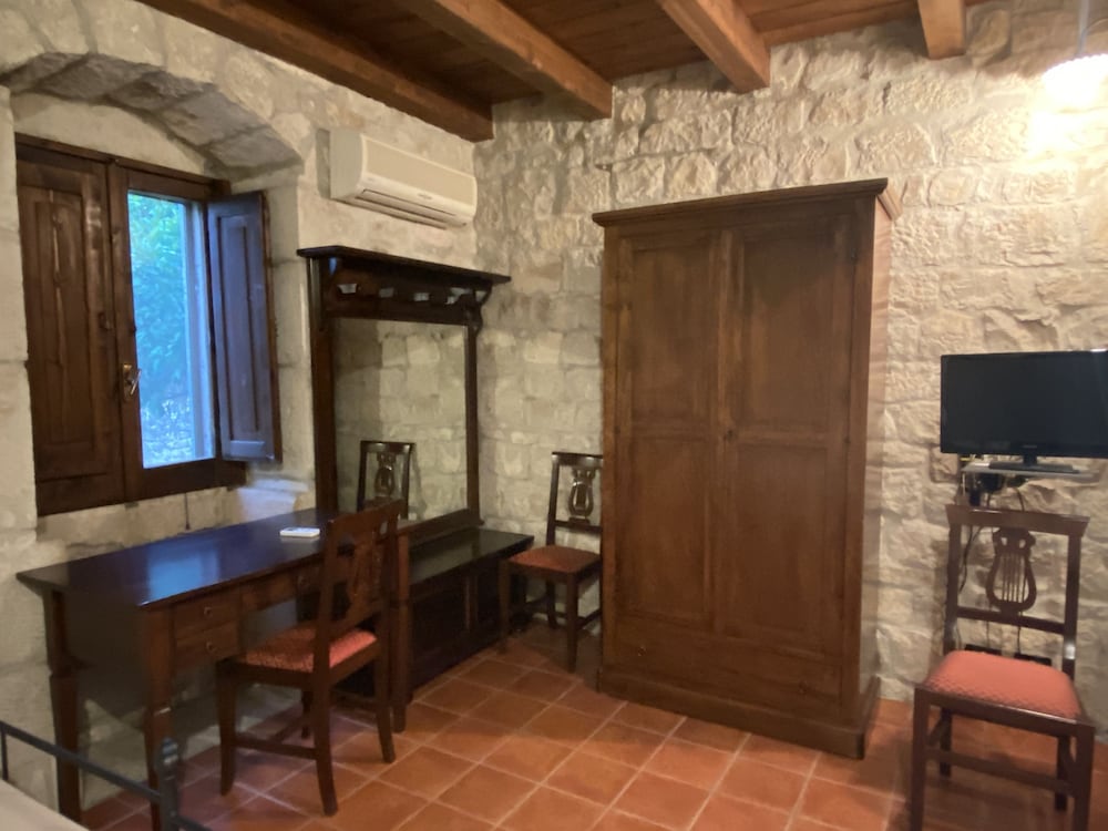 Family Apartment, 2 Bedrooms photo 2