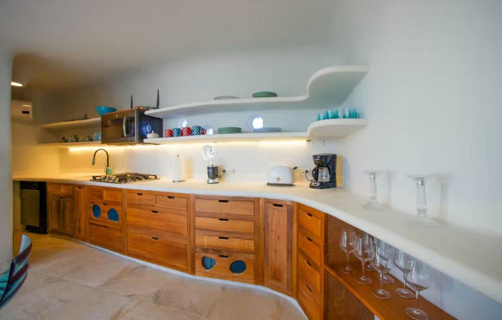 Villa photo 2