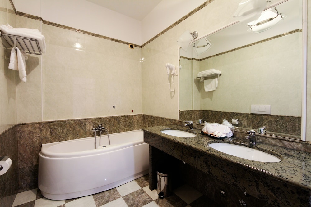 Junior Suite - Photo 4