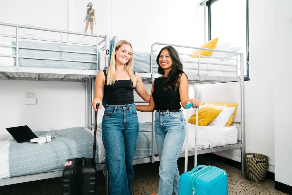 Private 8 Bed Female Dorm photo 1