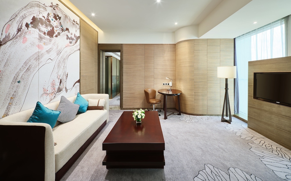 Suite, 1 Bedroom, Club Lounge Access - Photo 1