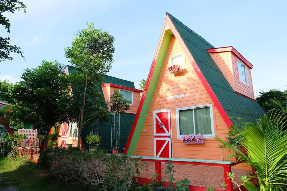 A Twin Ii House photo 2