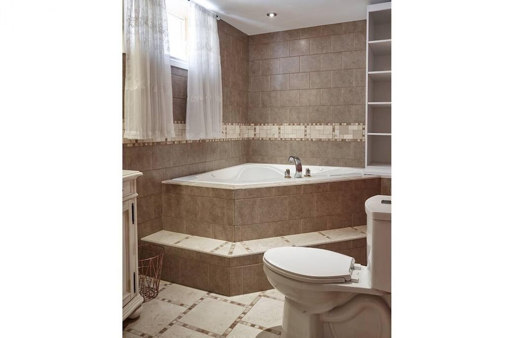 House photo 2