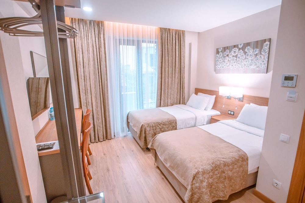 Standard Twin Room photo 1