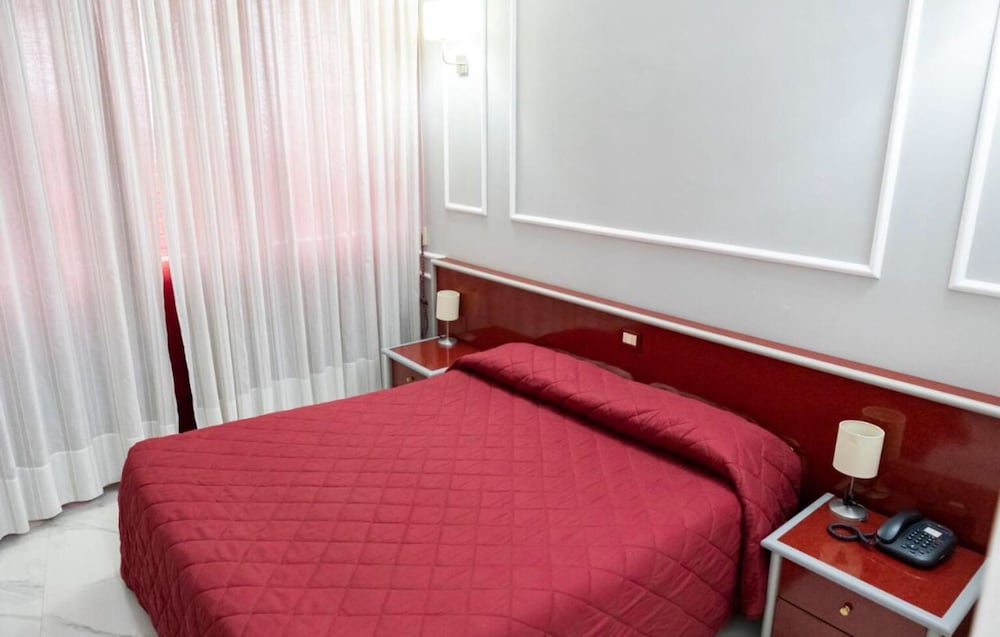 Basic Double or Twin Room photo 1