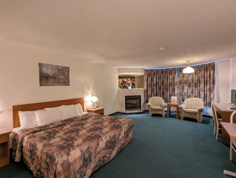 Standard Room, 1 King Bed