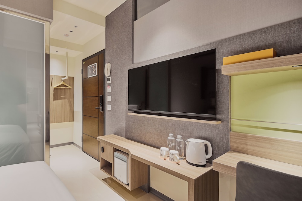 Available room