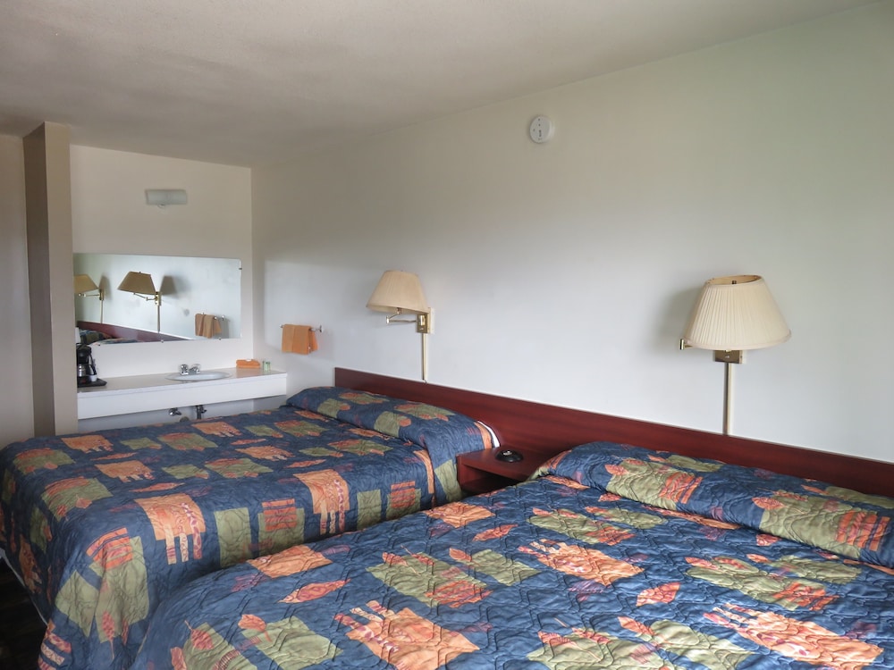 Double Room, 2 Double Beds photo 1