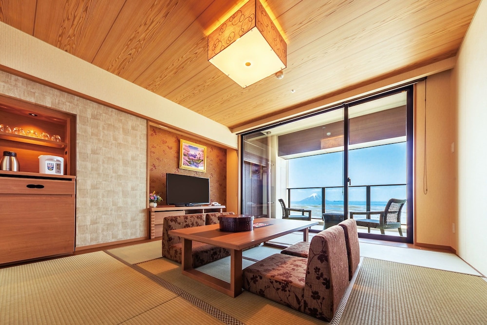 [Fujimitei / Ocean Front] Deluxe Room With Terrace And Open Air Bath, Non Smoking photo 1