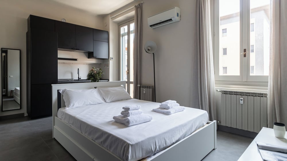 Studio (0 Bedroom)
